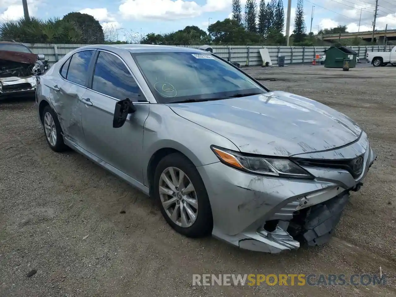 1 Photograph of a damaged car 4T1B11HK4KU240032 TOYOTA CAMRY 2019