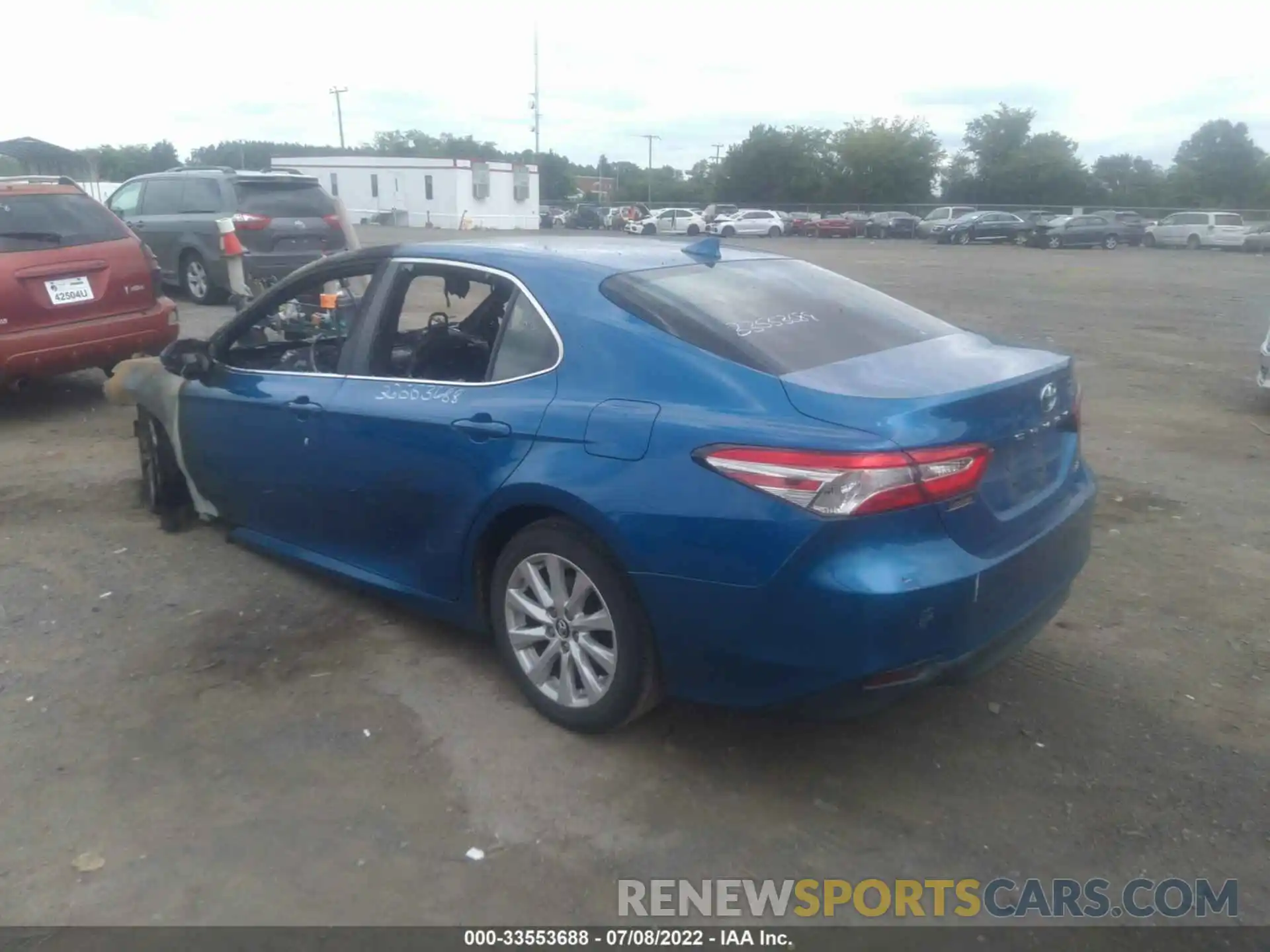 3 Photograph of a damaged car 4T1B11HK4KU245425 TOYOTA CAMRY 2019