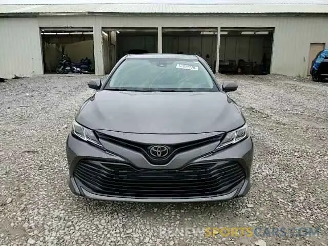 13 Photograph of a damaged car 4T1B11HK4KU246011 TOYOTA CAMRY 2019