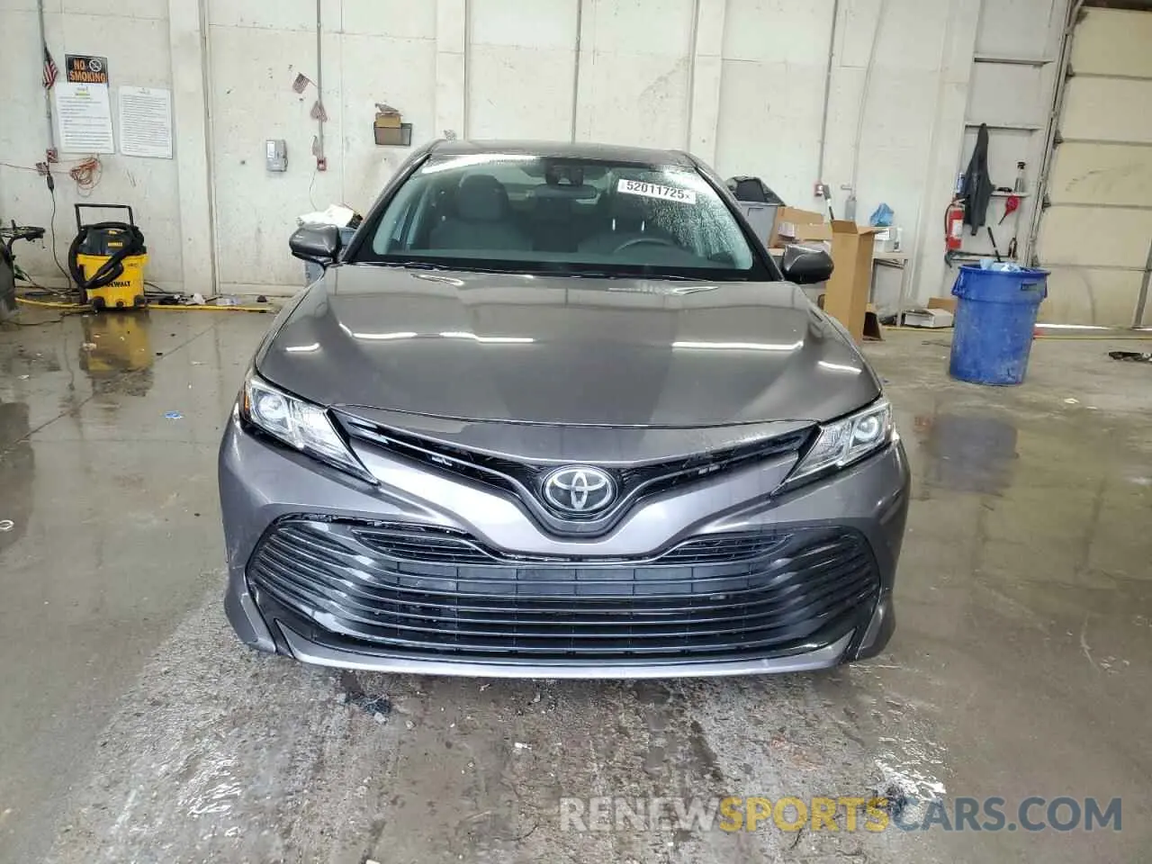 5 Photograph of a damaged car 4T1B11HK4KU246011 TOYOTA CAMRY 2019