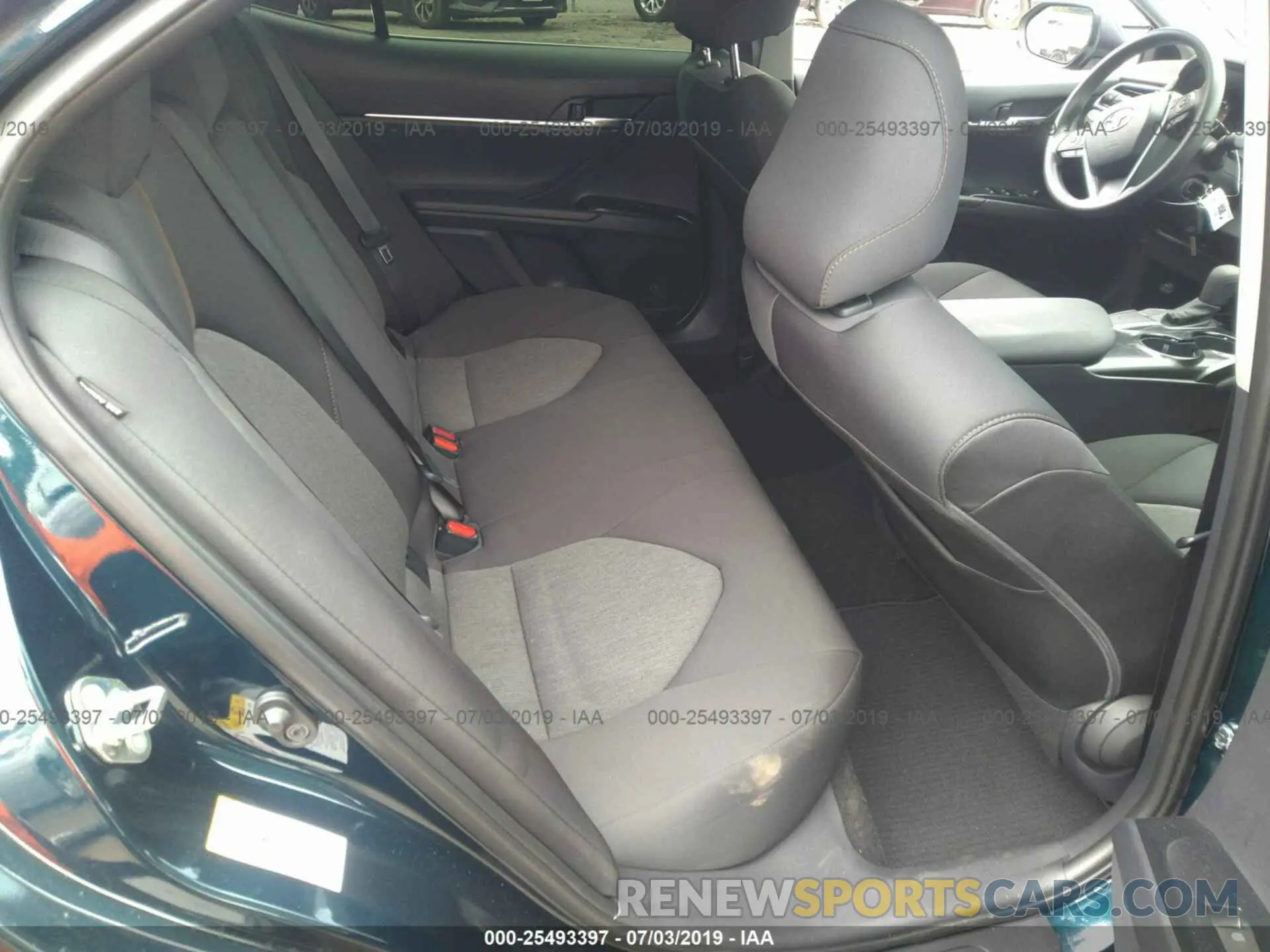 8 Photograph of a damaged car 4T1B11HK4KU249281 TOYOTA CAMRY 2019