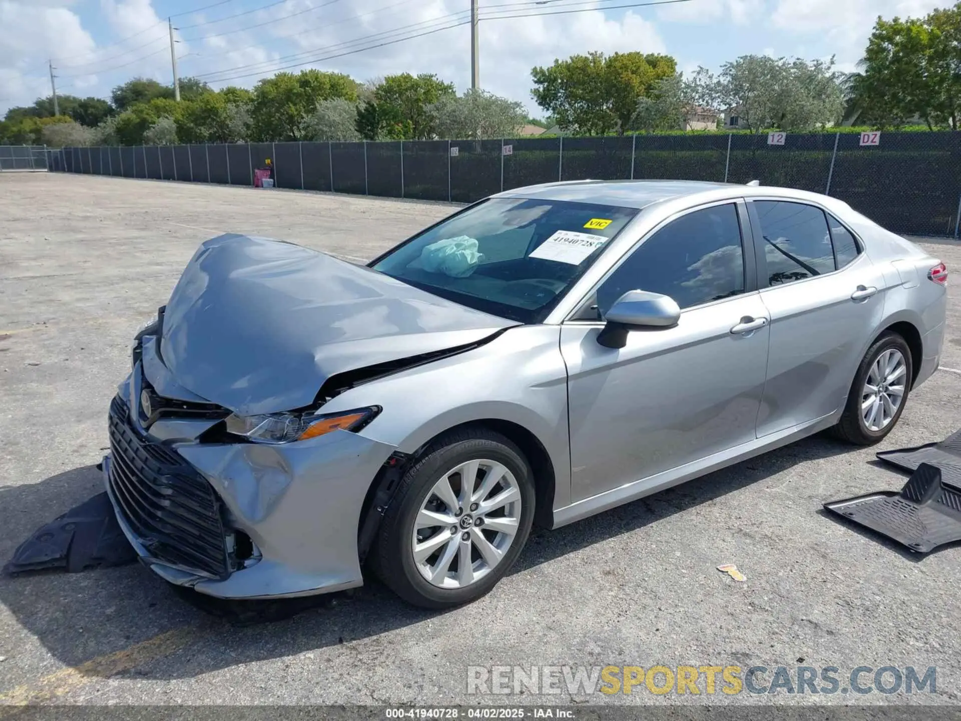 2 Photograph of a damaged car 4T1B11HK4KU249720 TOYOTA CAMRY 2019