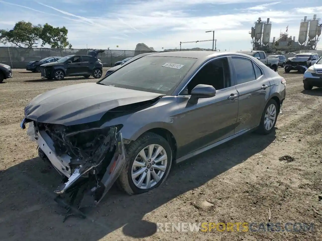 1 Photograph of a damaged car 4T1B11HK4KU252195 TOYOTA CAMRY 2019