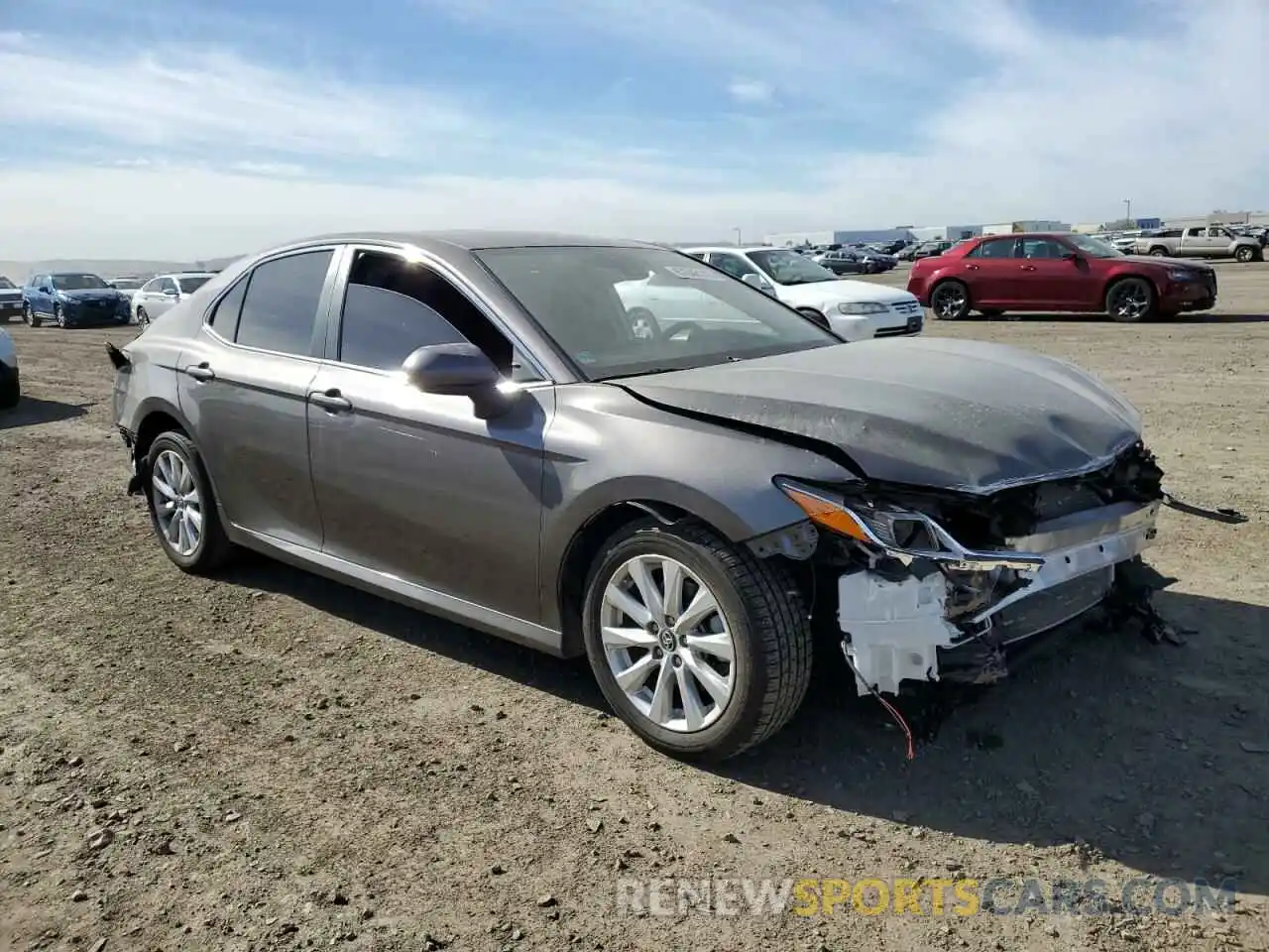 4 Photograph of a damaged car 4T1B11HK4KU252195 TOYOTA CAMRY 2019