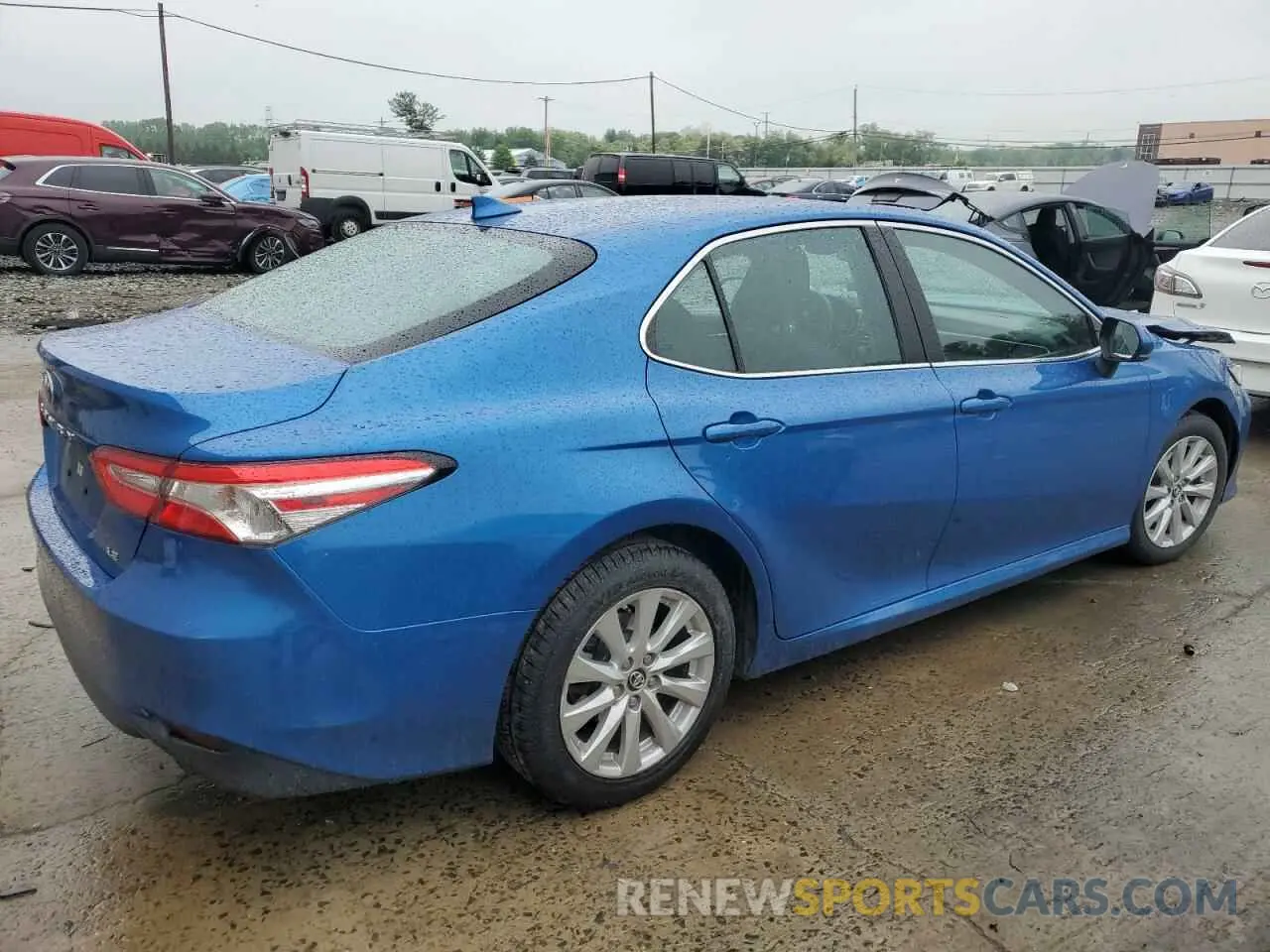3 Photograph of a damaged car 4T1B11HK4KU254190 TOYOTA CAMRY 2019