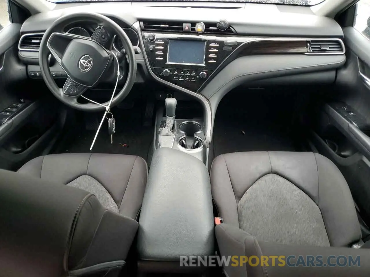 8 Photograph of a damaged car 4T1B11HK4KU254190 TOYOTA CAMRY 2019