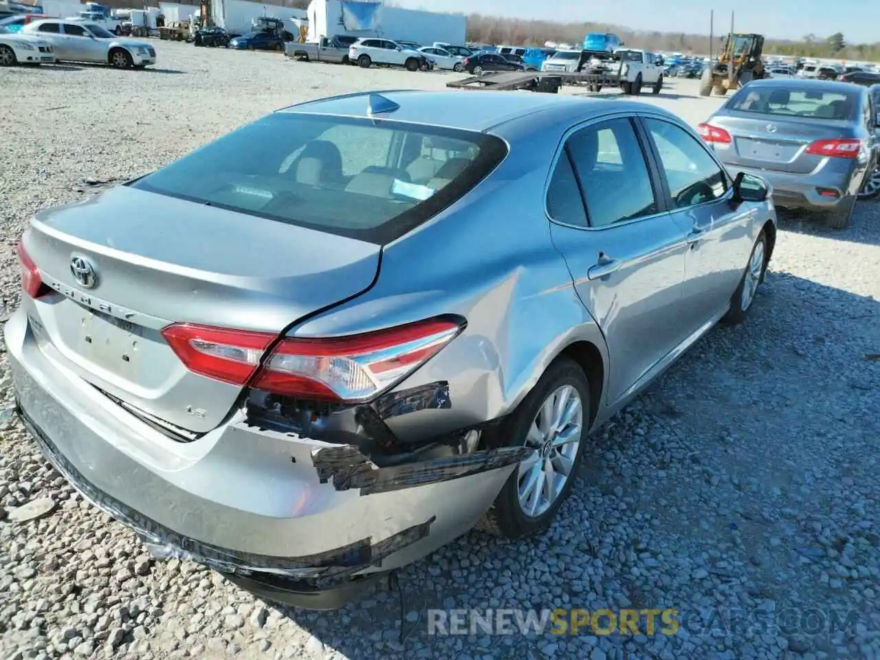 4 Photograph of a damaged car 4T1B11HK4KU254318 TOYOTA CAMRY 2019