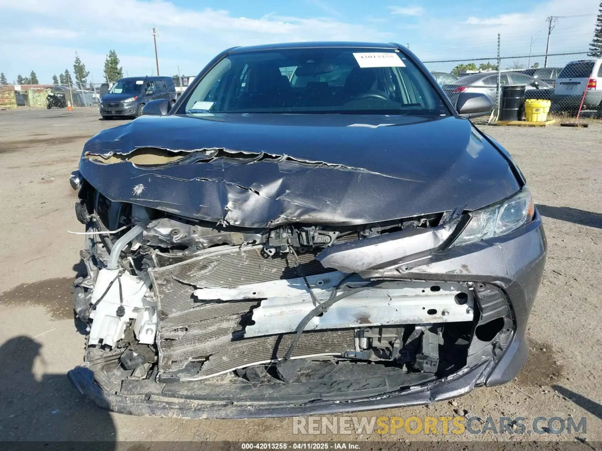 12 Photograph of a damaged car 4T1B11HK4KU254853 TOYOTA CAMRY 2019