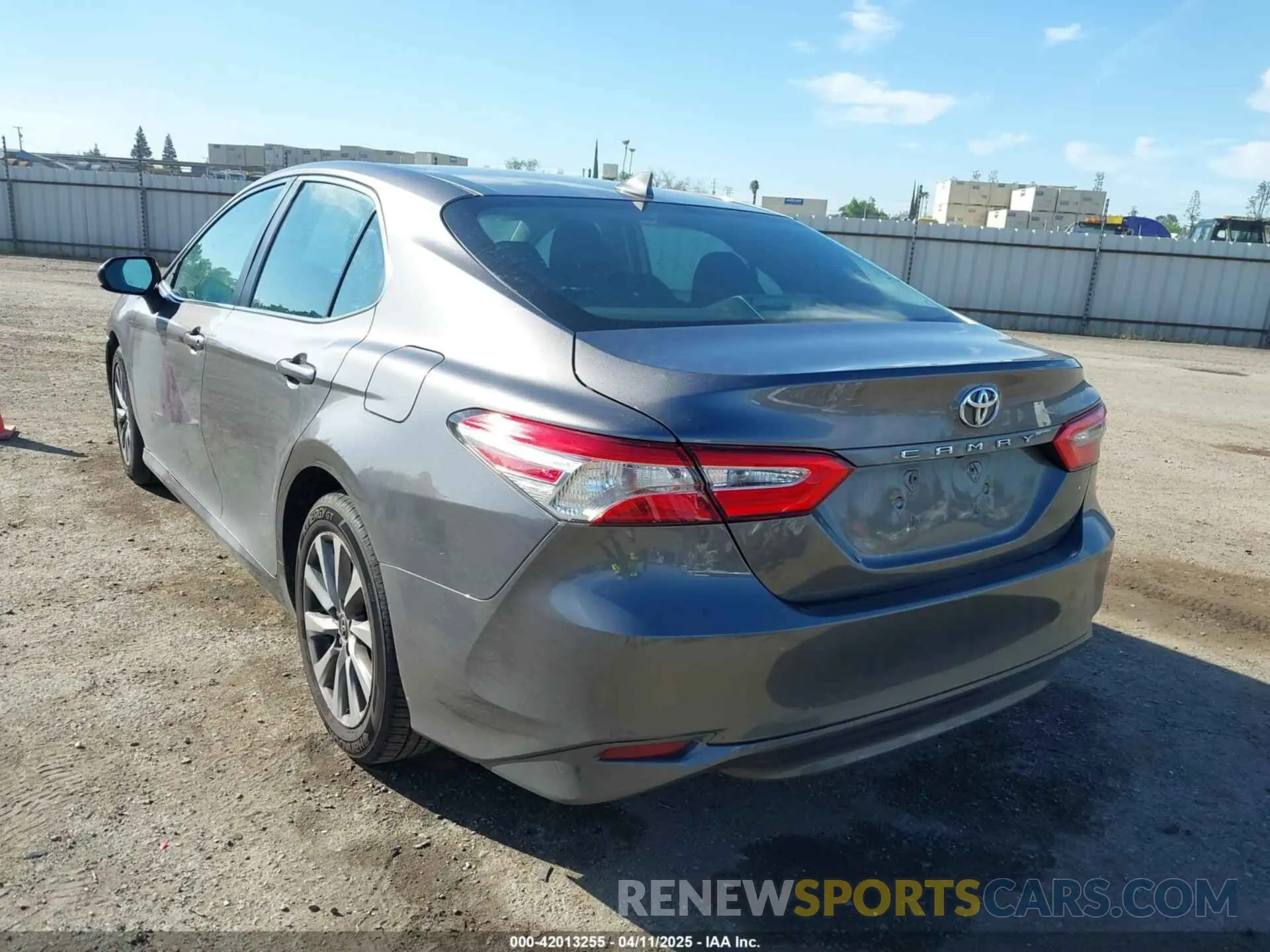 3 Photograph of a damaged car 4T1B11HK4KU254853 TOYOTA CAMRY 2019