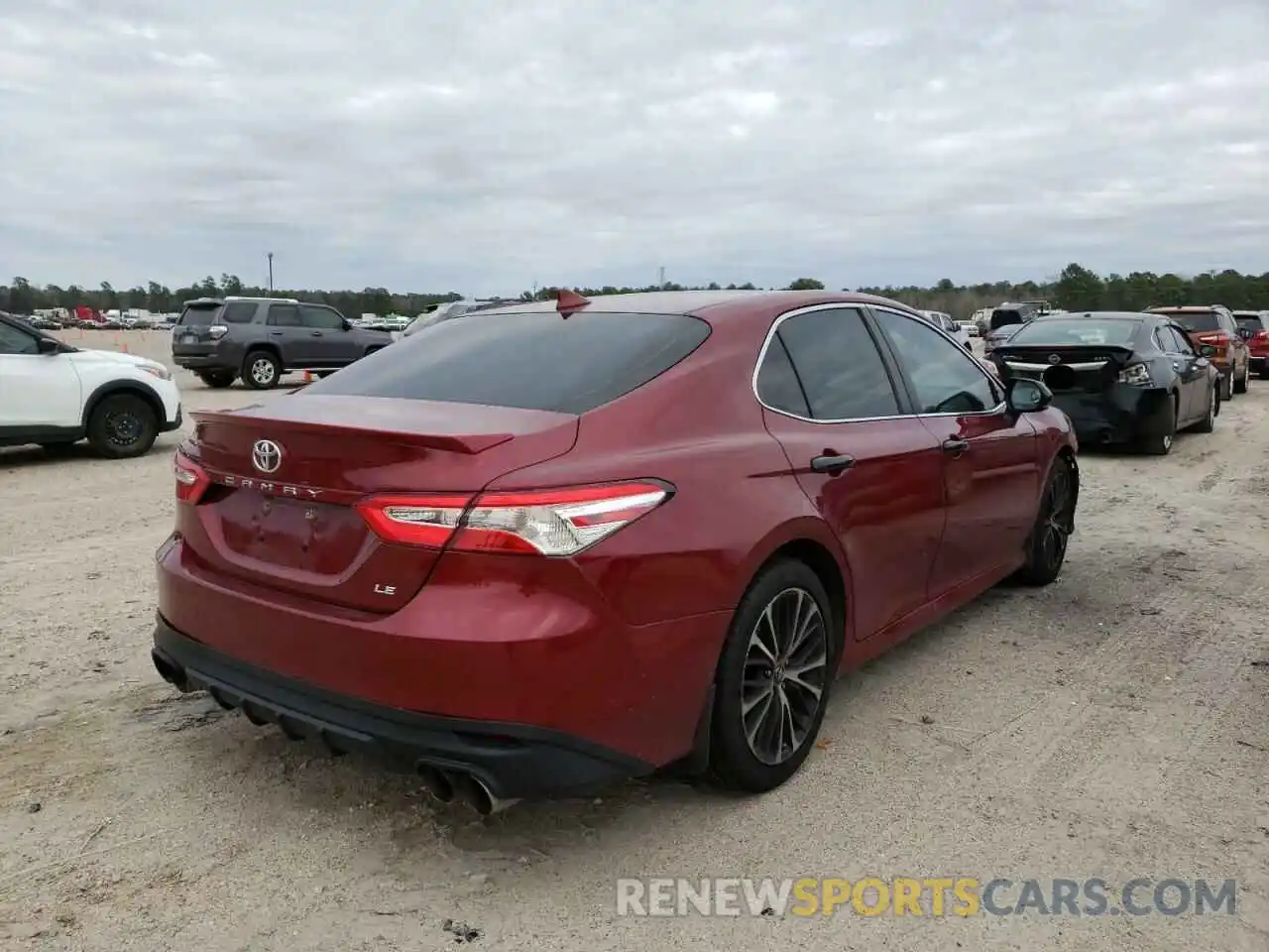 4 Photograph of a damaged car 4T1B11HK4KU255405 TOYOTA CAMRY 2019