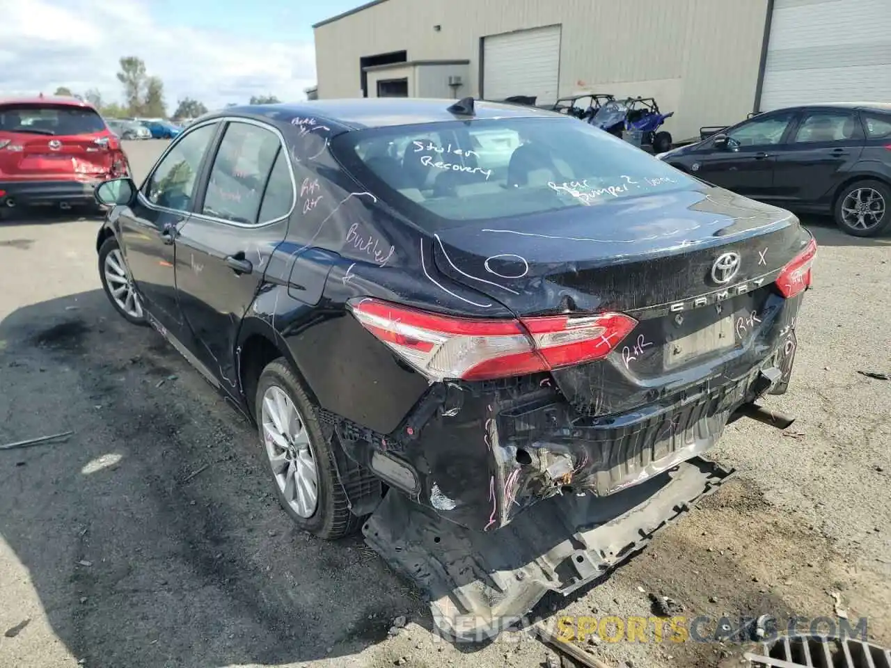 3 Photograph of a damaged car 4T1B11HK4KU256828 TOYOTA CAMRY 2019