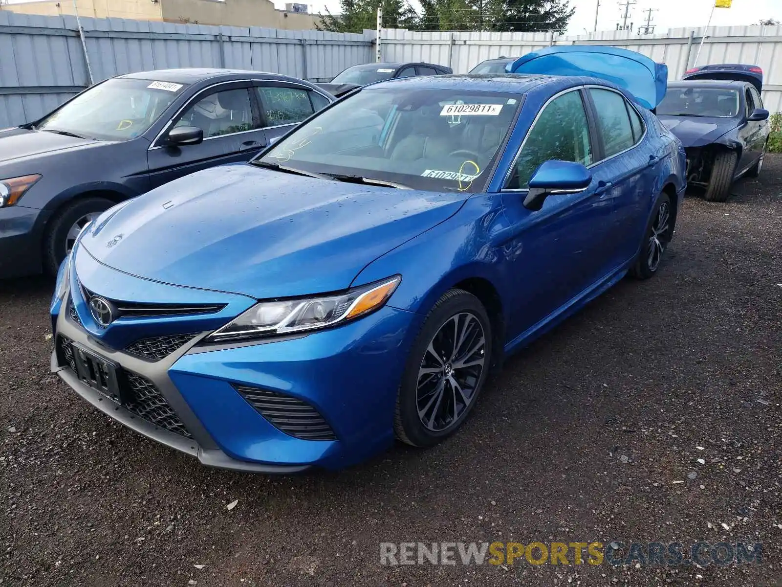 2 Photograph of a damaged car 4T1B11HK4KU257218 TOYOTA CAMRY 2019