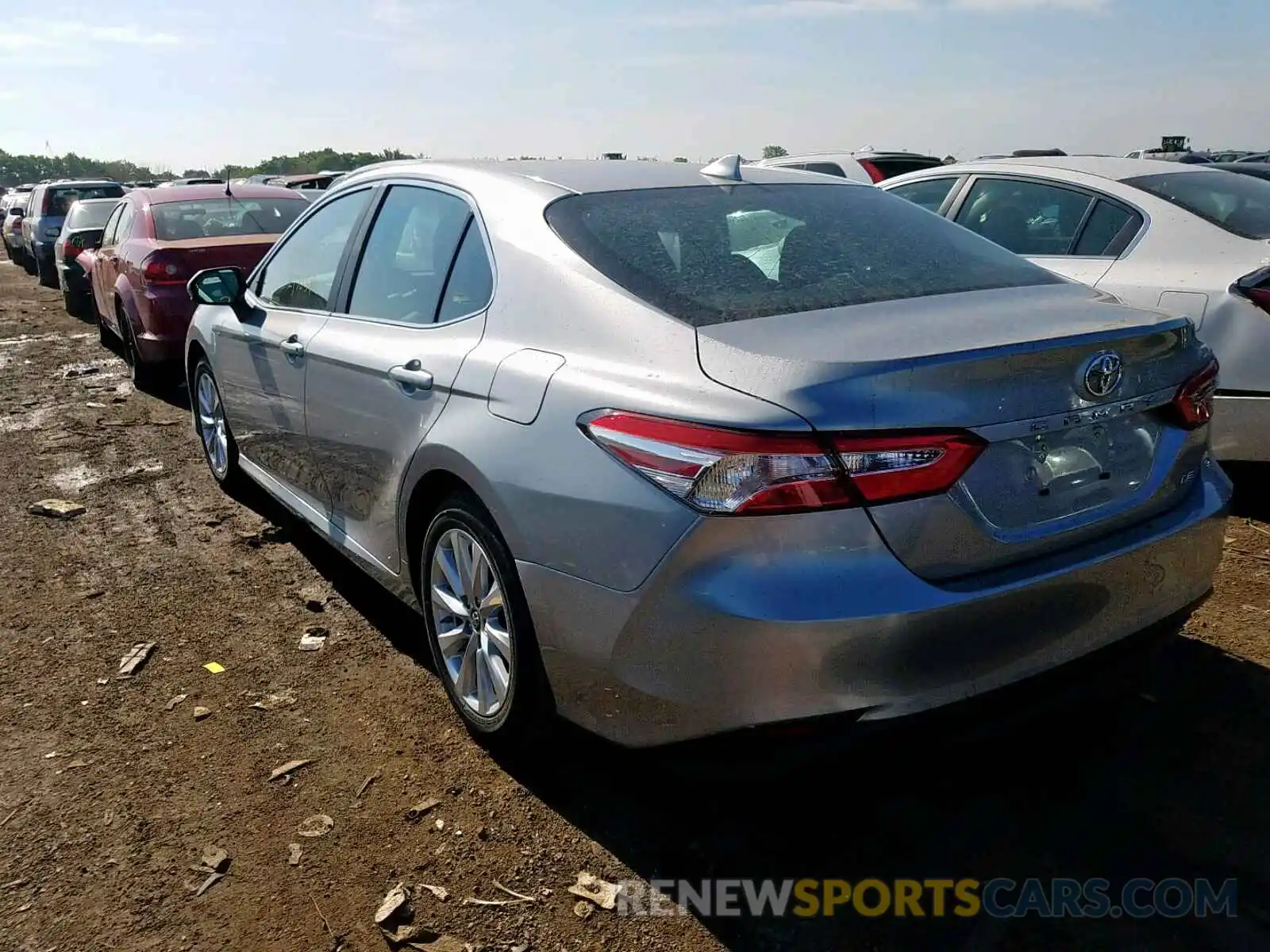 3 Photograph of a damaged car 4T1B11HK4KU257669 TOYOTA CAMRY 2019