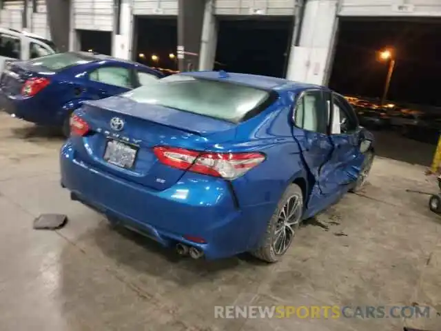 4 Photograph of a damaged car 4T1B11HK4KU260121 TOYOTA CAMRY 2019