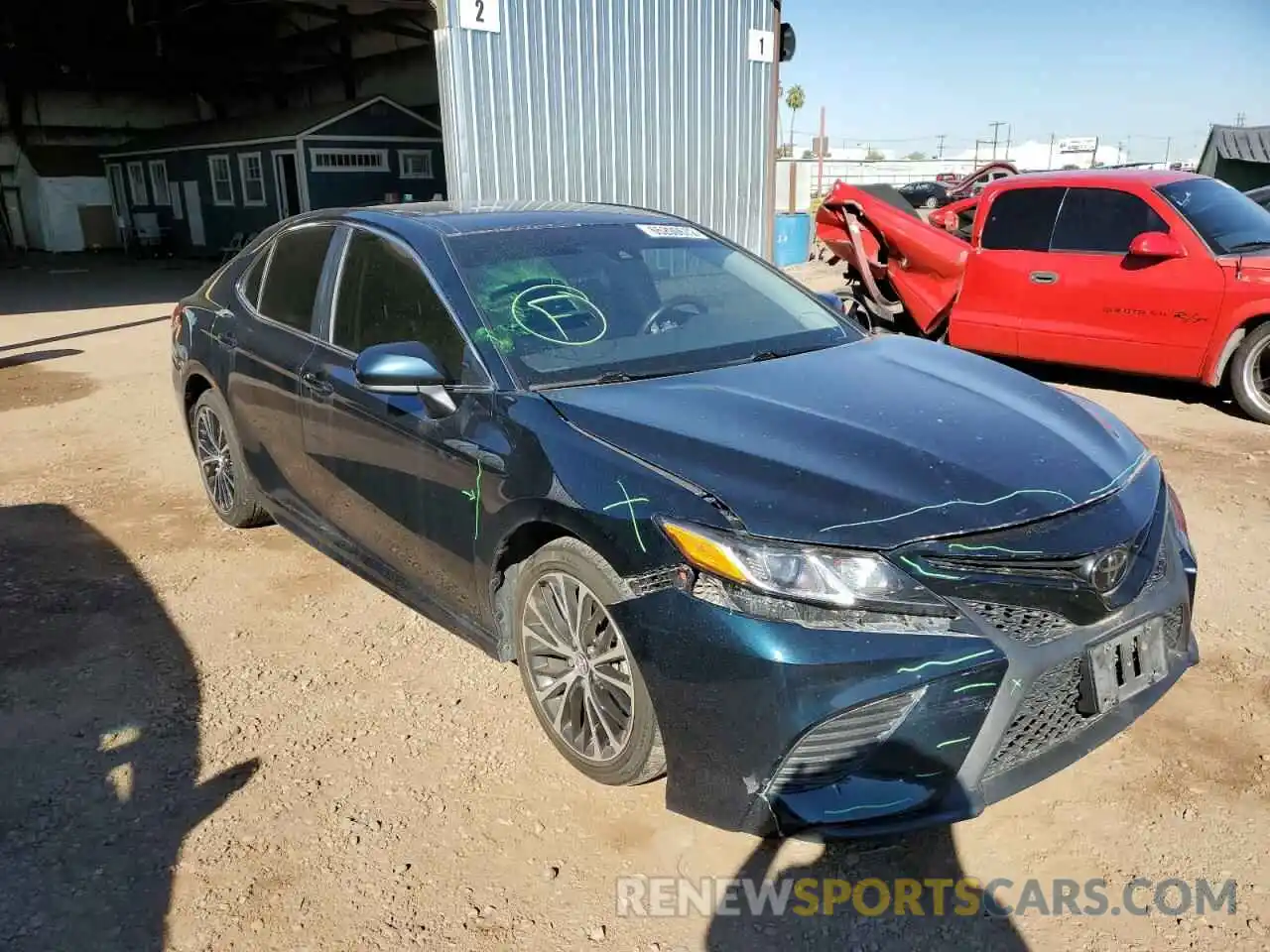 1 Photograph of a damaged car 4T1B11HK4KU264203 TOYOTA CAMRY 2019