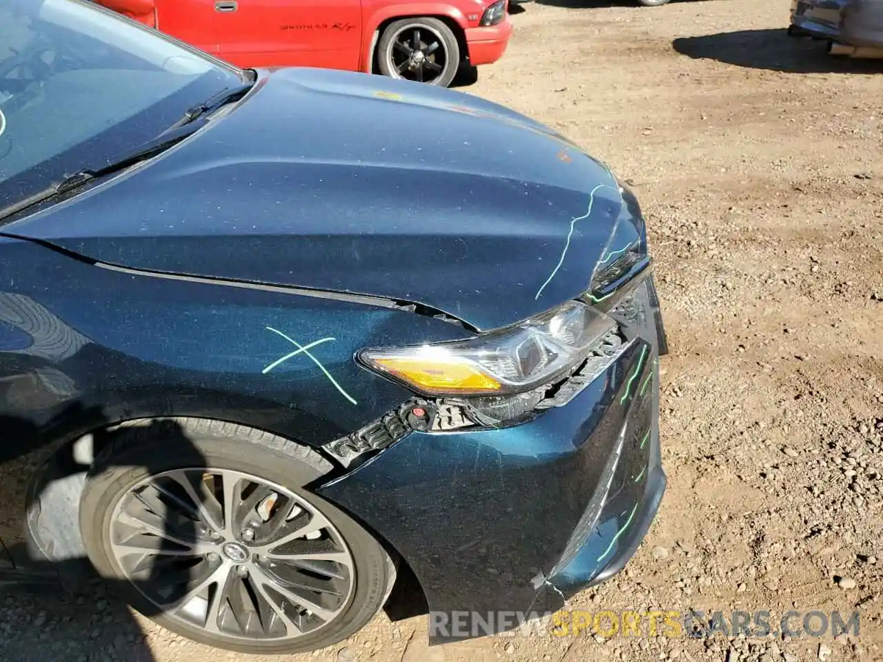 9 Photograph of a damaged car 4T1B11HK4KU264203 TOYOTA CAMRY 2019