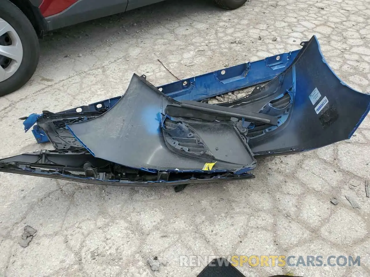 14 Photograph of a damaged car 4T1B11HK4KU271619 TOYOTA CAMRY 2019