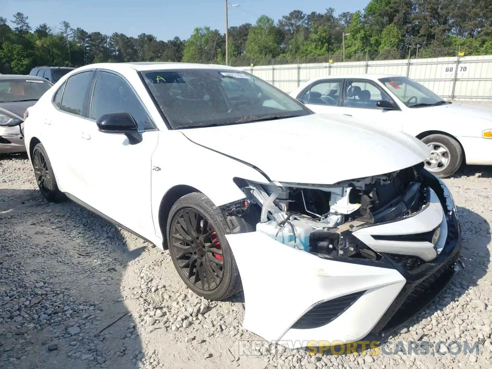 1 Photograph of a damaged car 4T1B11HK4KU272849 TOYOTA CAMRY 2019