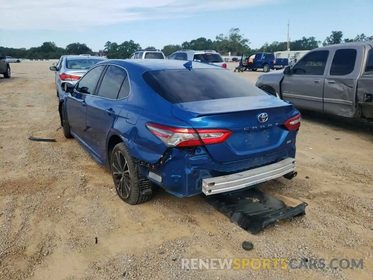 3 Photograph of a damaged car 4T1B11HK4KU274004 TOYOTA CAMRY 2019