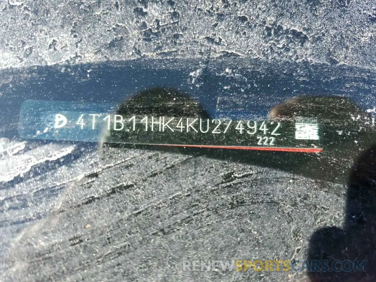 12 Photograph of a damaged car 4T1B11HK4KU274942 TOYOTA CAMRY 2019