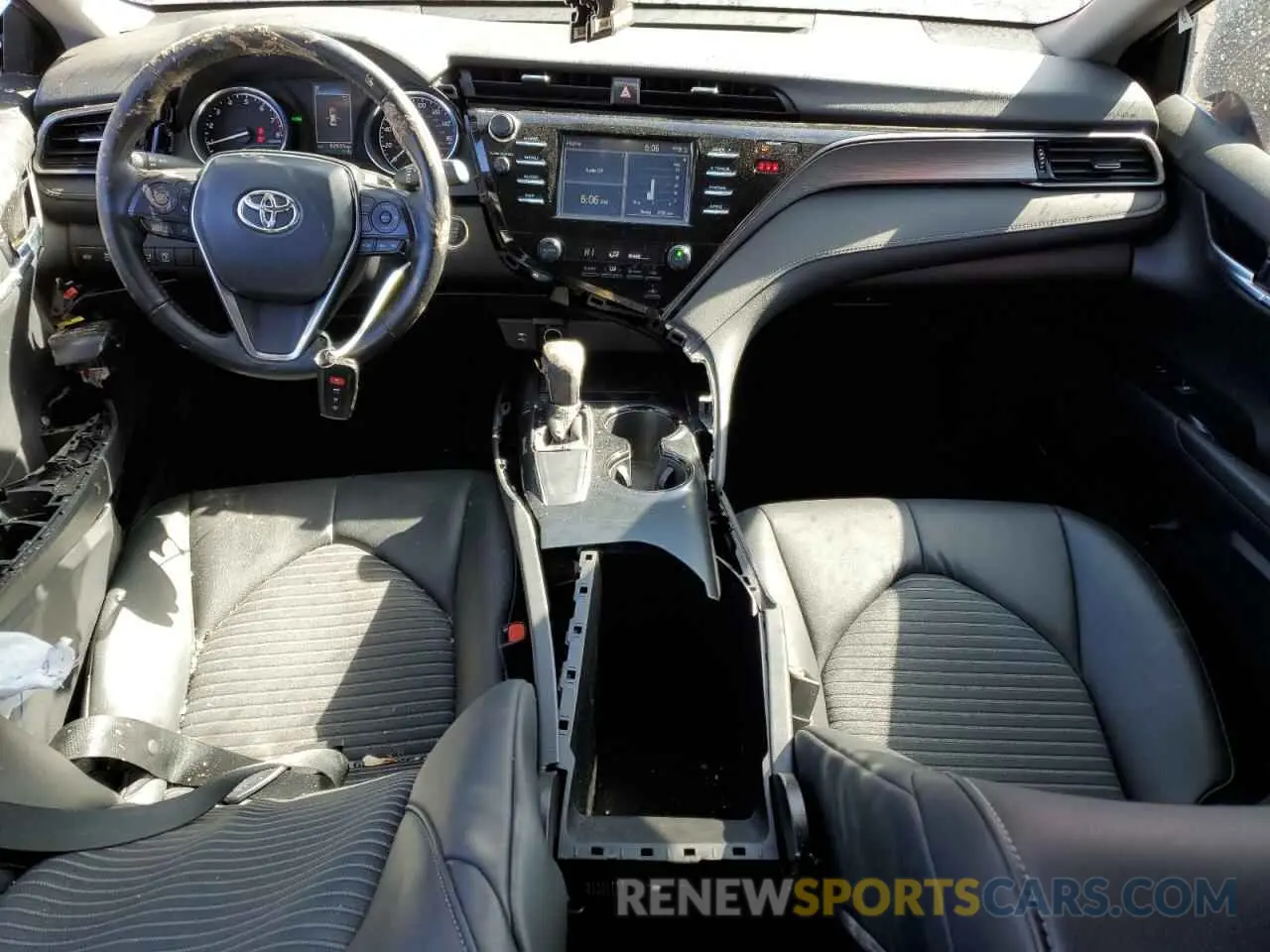 8 Photograph of a damaged car 4T1B11HK4KU274942 TOYOTA CAMRY 2019