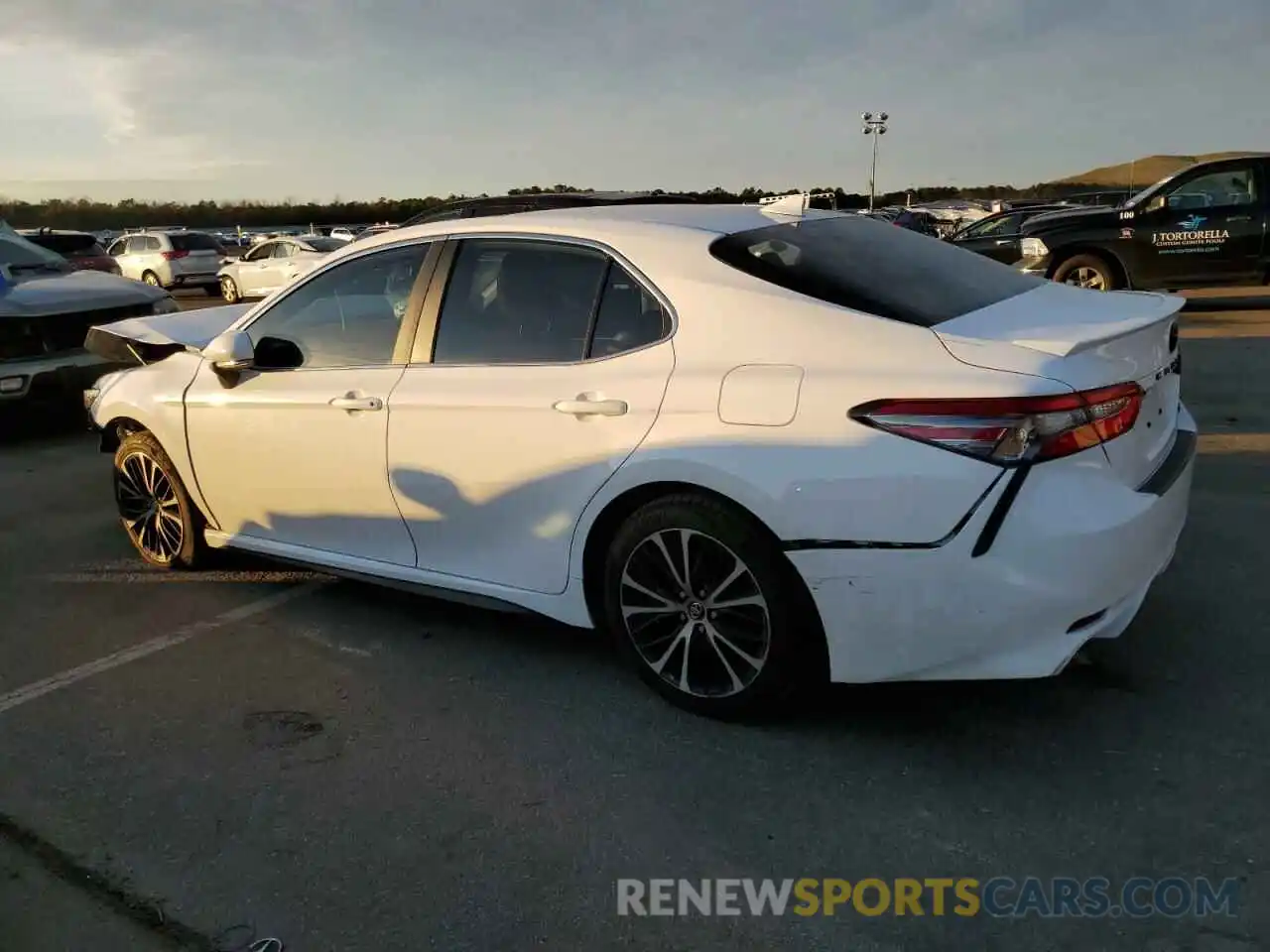 2 Photograph of a damaged car 4T1B11HK4KU283799 TOYOTA CAMRY 2019