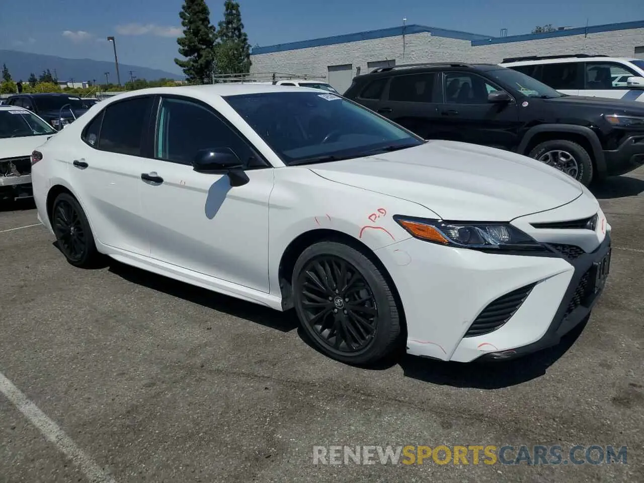 4 Photograph of a damaged car 4T1B11HK4KU284211 TOYOTA CAMRY 2019
