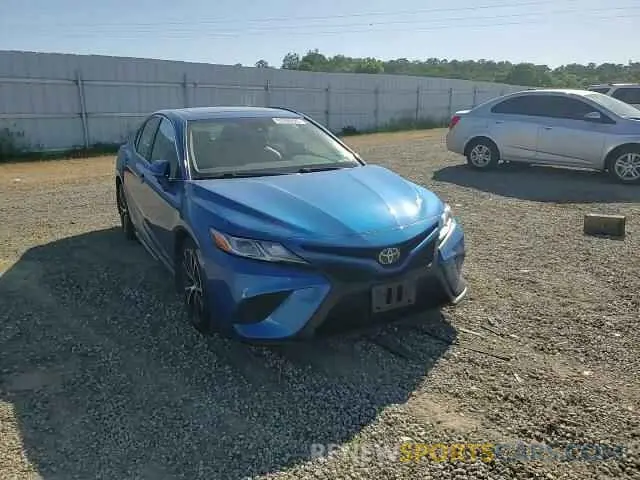 10 Photograph of a damaged car 4T1B11HK4KU286220 TOYOTA CAMRY 2019