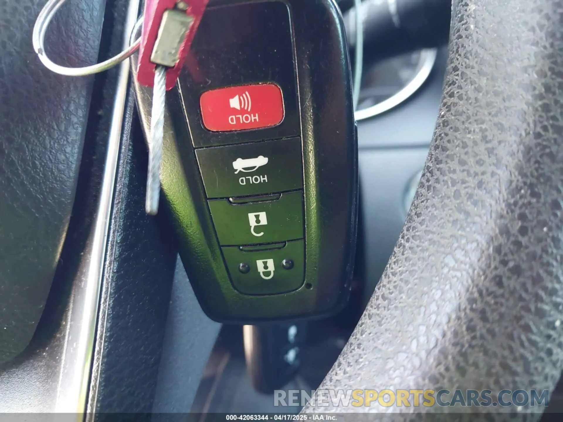 11 Photograph of a damaged car 4T1B11HK4KU286959 TOYOTA CAMRY 2019