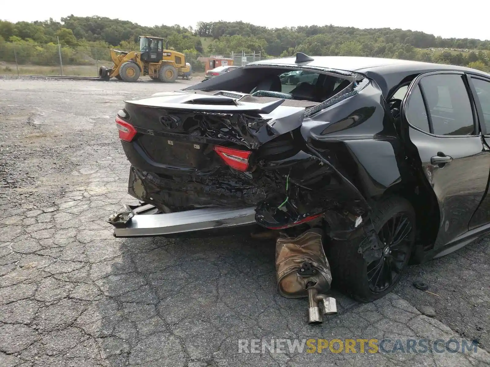 9 Photograph of a damaged car 4T1B11HK4KU287920 TOYOTA CAMRY 2019