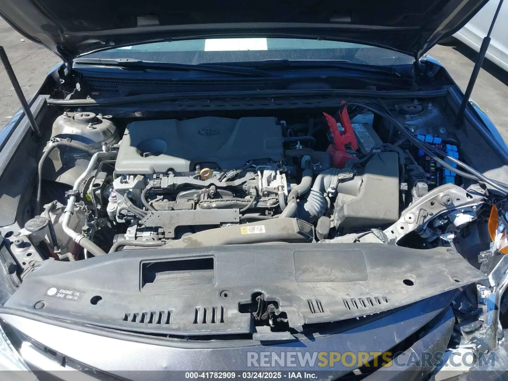 10 Photograph of a damaged car 4T1B11HK4KU288503 TOYOTA CAMRY 2019