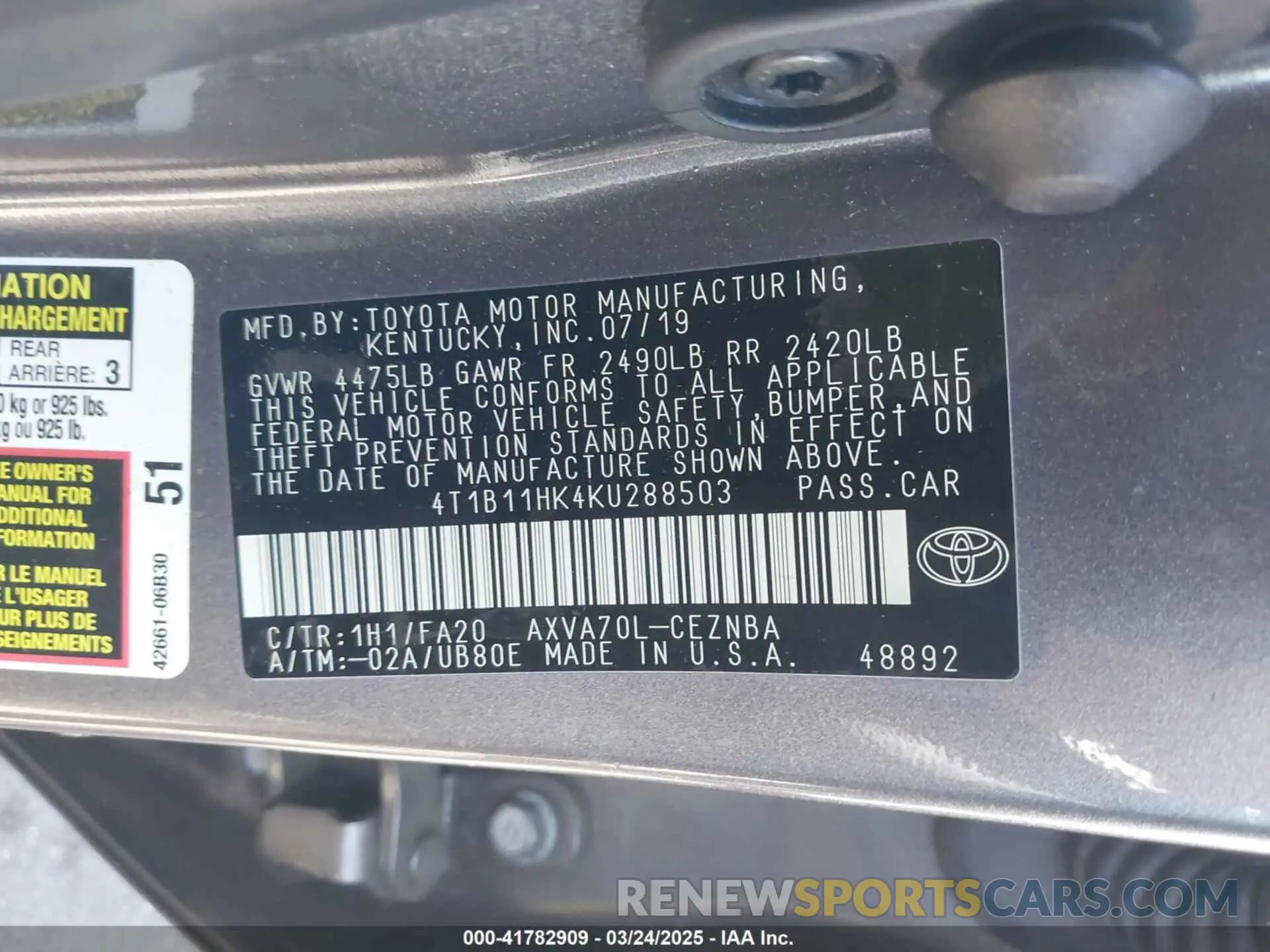 9 Photograph of a damaged car 4T1B11HK4KU288503 TOYOTA CAMRY 2019