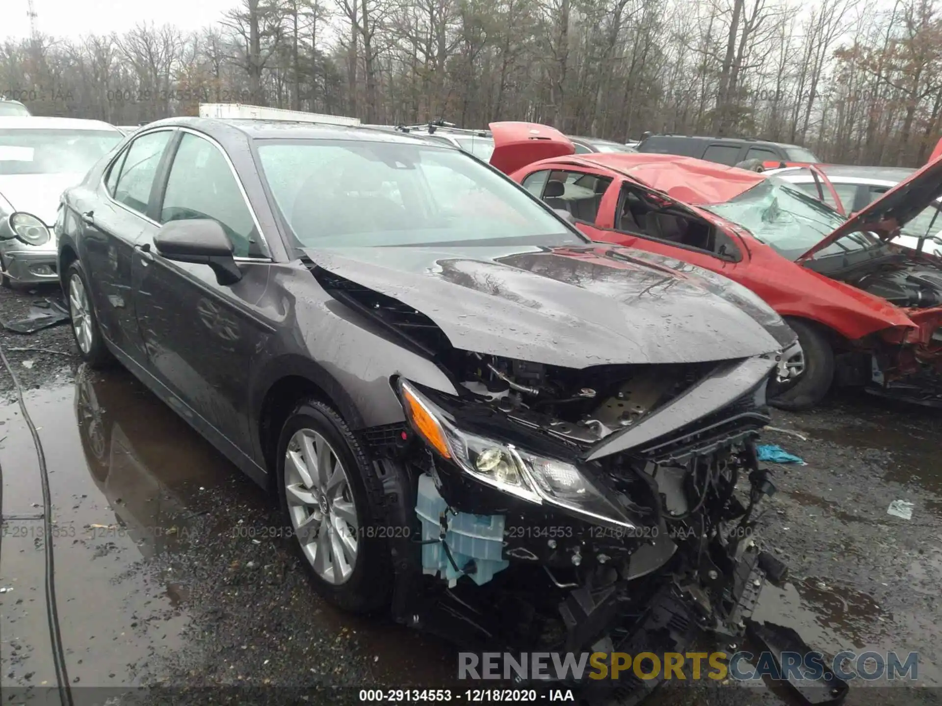 1 Photograph of a damaged car 4T1B11HK4KU289487 TOYOTA CAMRY 2019