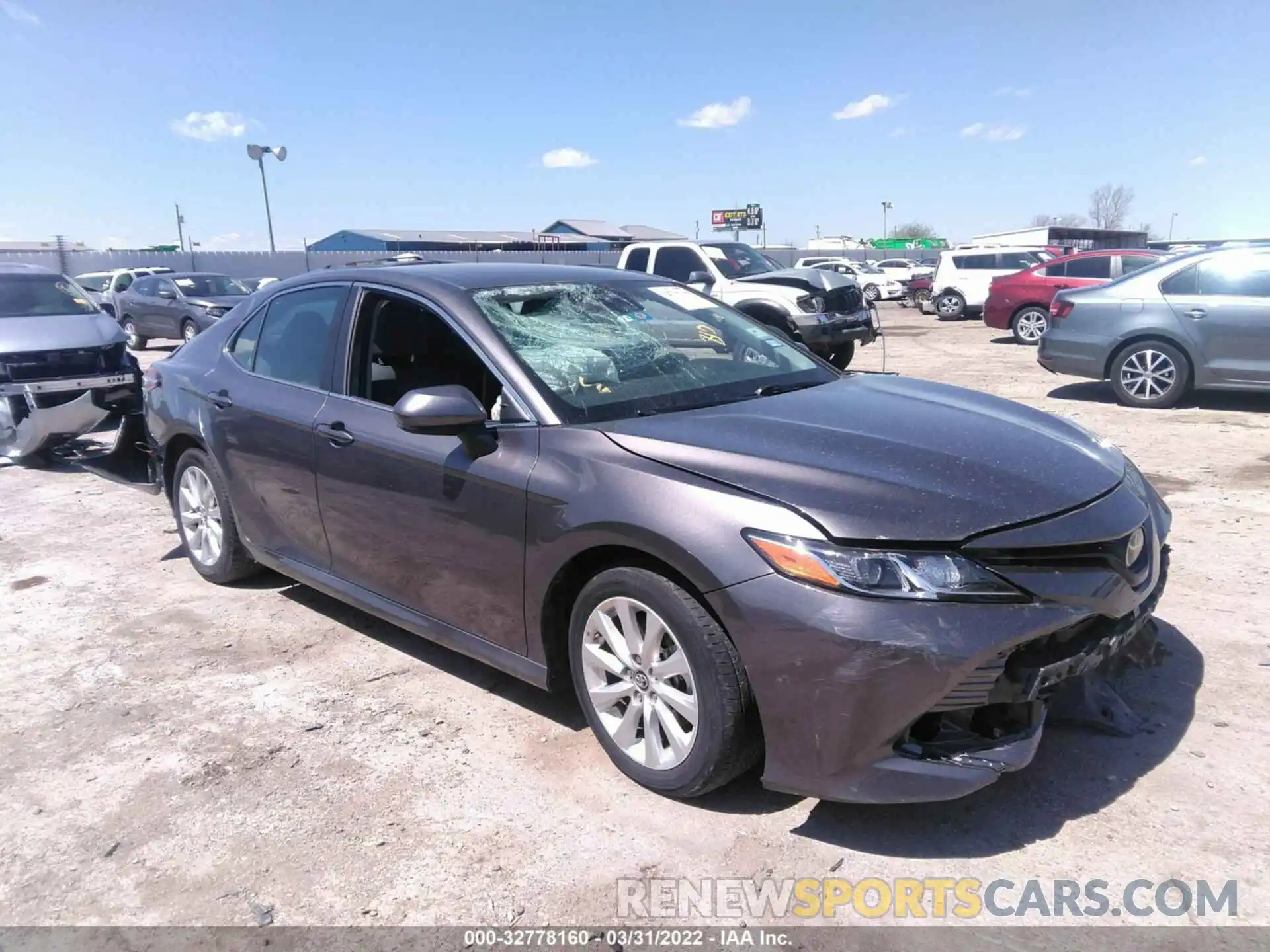 1 Photograph of a damaged car 4T1B11HK4KU290431 TOYOTA CAMRY 2019