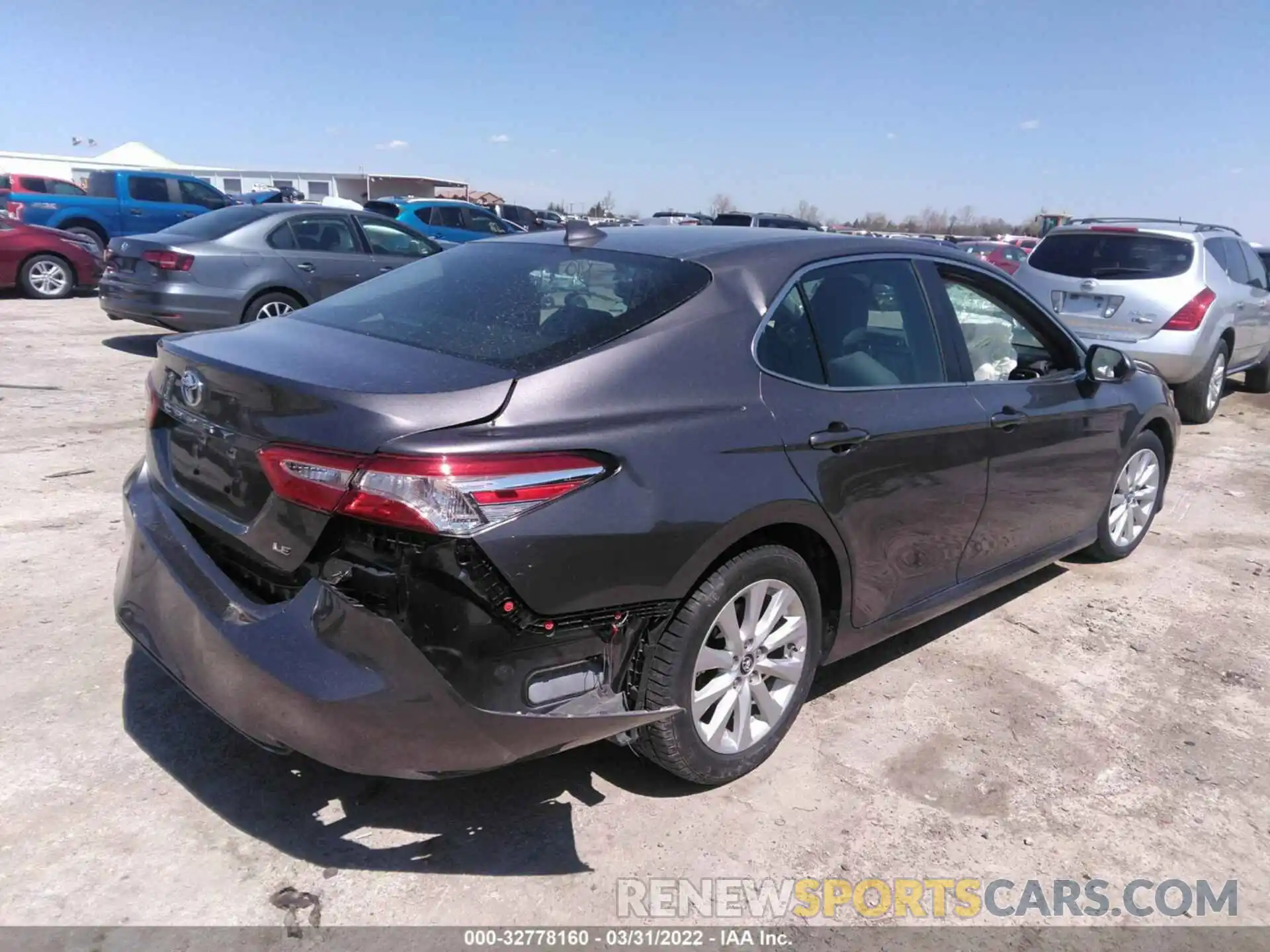 4 Photograph of a damaged car 4T1B11HK4KU290431 TOYOTA CAMRY 2019