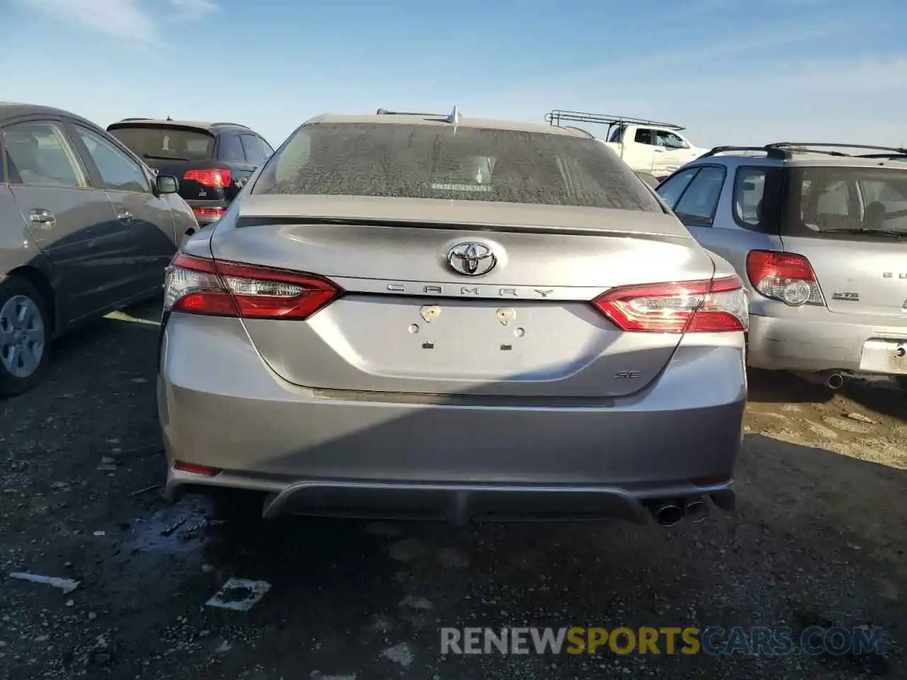 6 Photograph of a damaged car 4T1B11HK4KU684656 TOYOTA CAMRY 2019