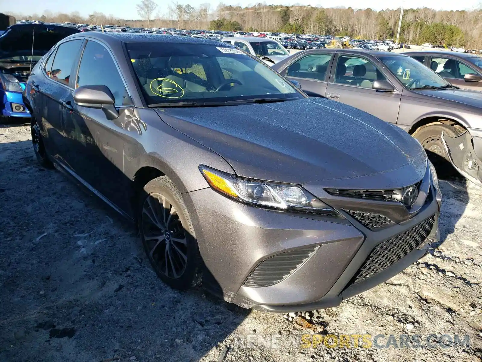 1 Photograph of a damaged car 4T1B11HK4KU685855 TOYOTA CAMRY 2019