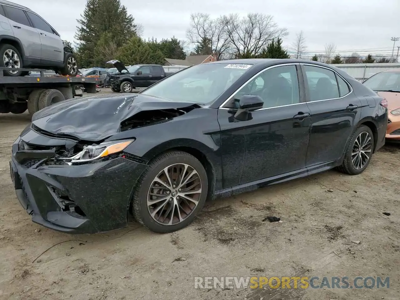 1 Photograph of a damaged car 4T1B11HK4KU687301 TOYOTA CAMRY 2019