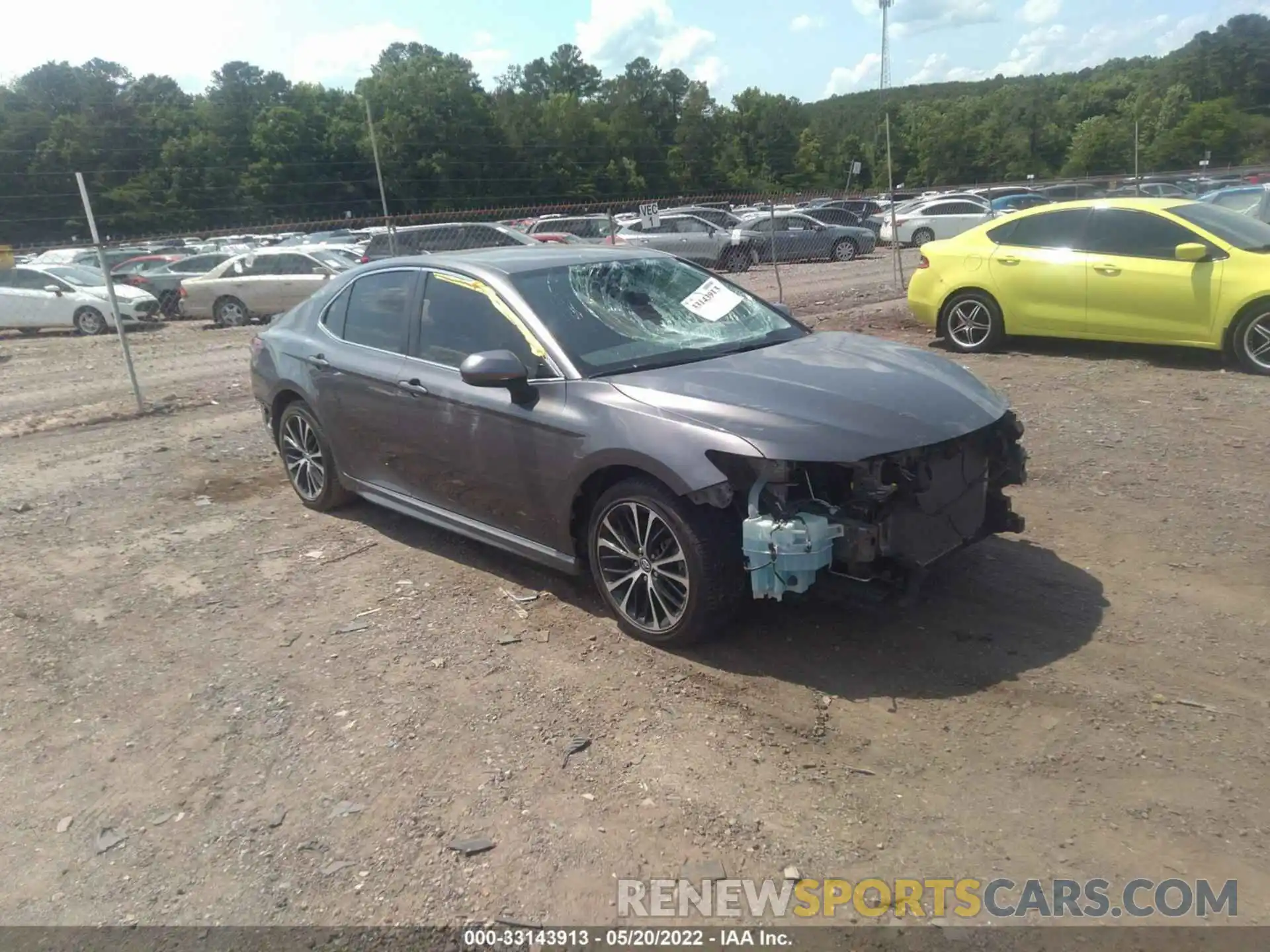 1 Photograph of a damaged car 4T1B11HK4KU687721 TOYOTA CAMRY 2019