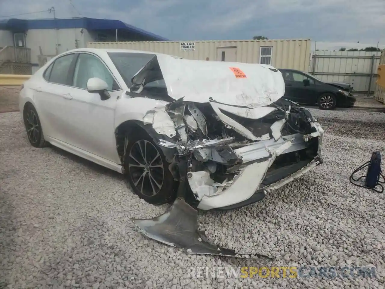 1 Photograph of a damaged car 4T1B11HK4KU688206 TOYOTA CAMRY 2019