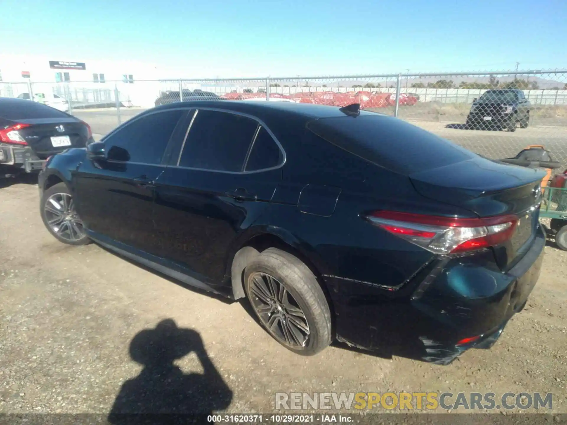 3 Photograph of a damaged car 4T1B11HK4KU693843 TOYOTA CAMRY 2019