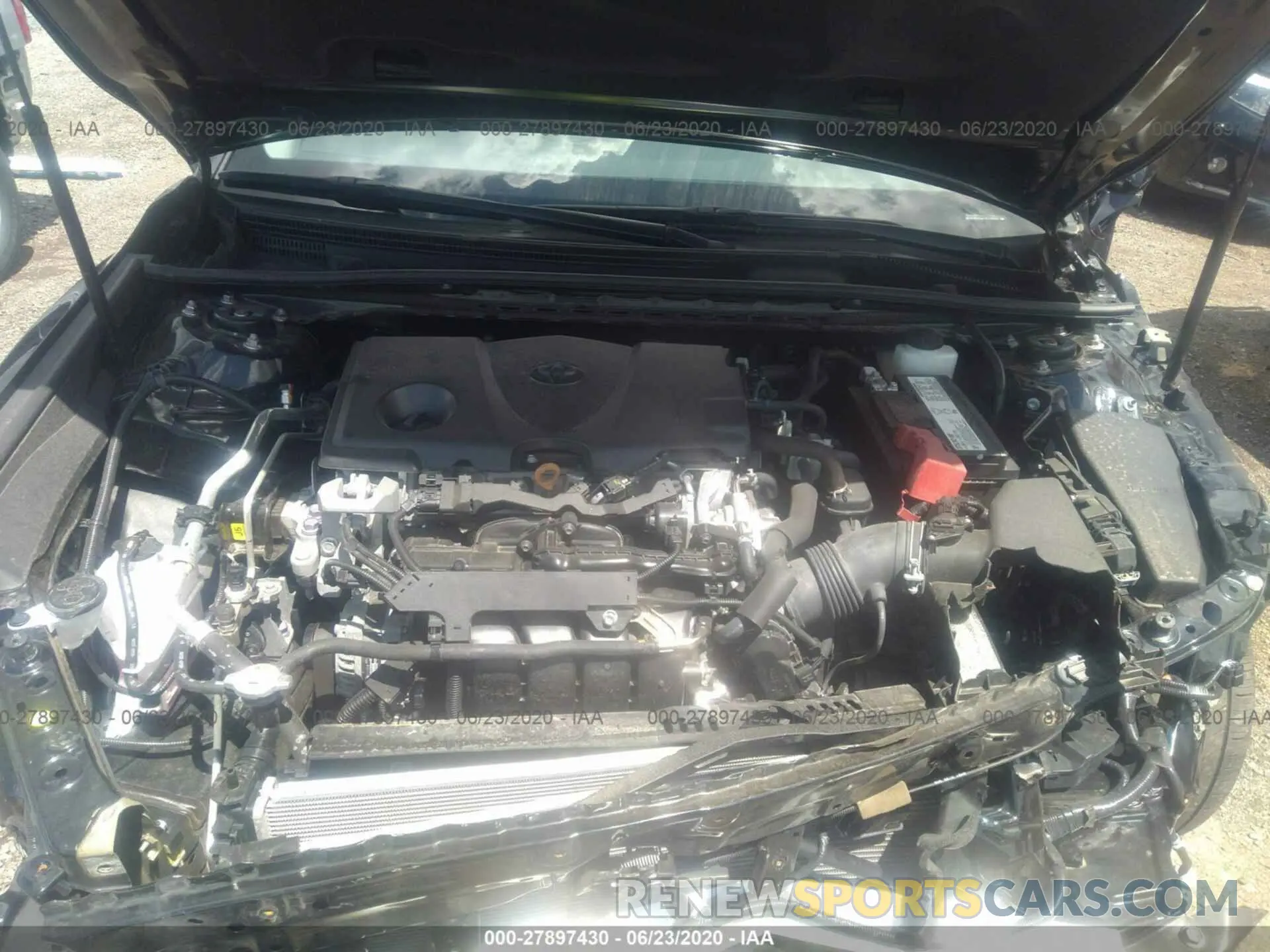 10 Photograph of a damaged car 4T1B11HK4KU696354 TOYOTA CAMRY 2019