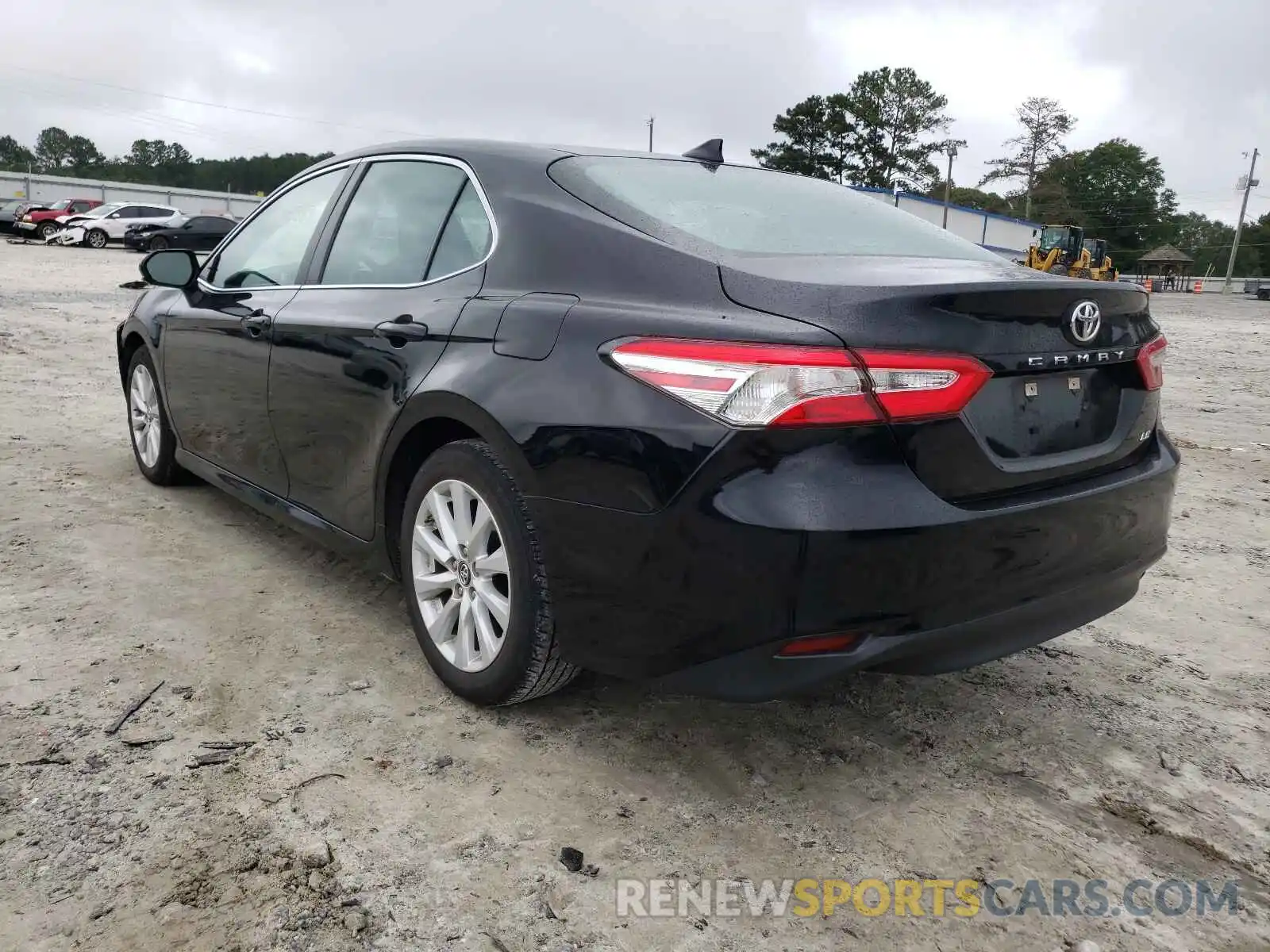 3 Photograph of a damaged car 4T1B11HK4KU699190 TOYOTA CAMRY 2019