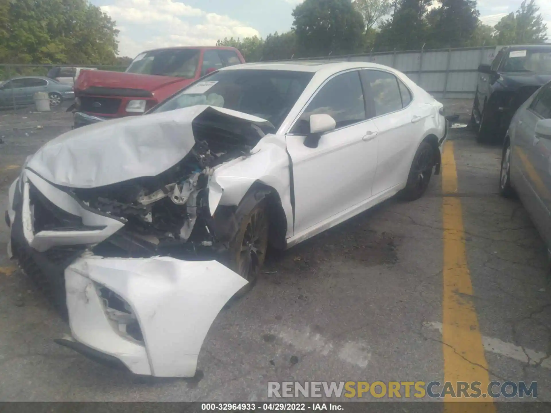 2 Photograph of a damaged car 4T1B11HK4KU701861 TOYOTA CAMRY 2019