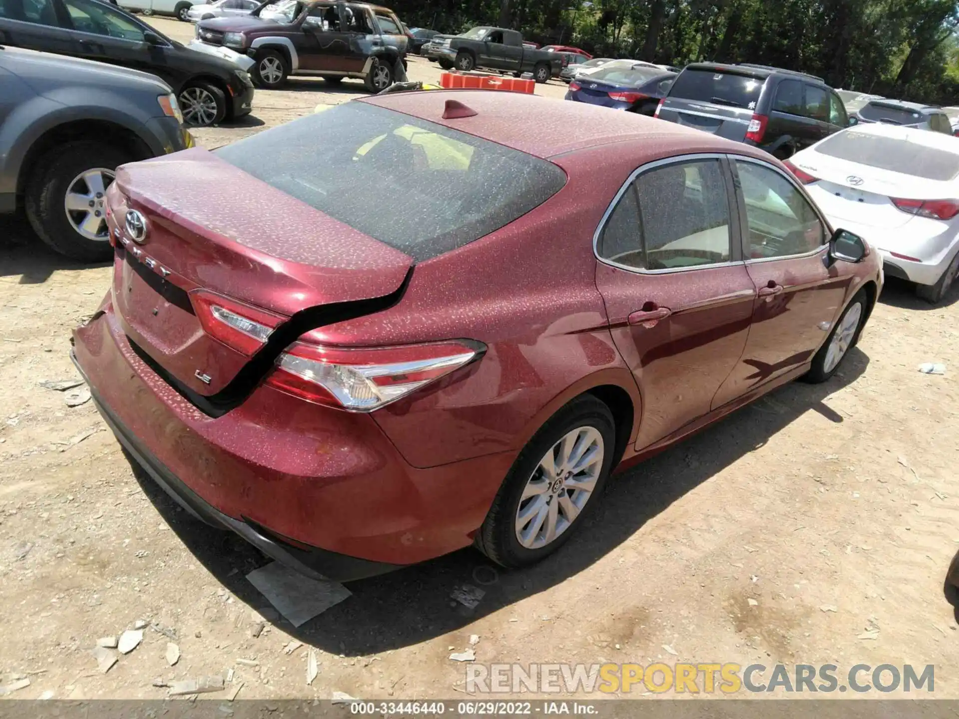 4 Photograph of a damaged car 4T1B11HK4KU709023 TOYOTA CAMRY 2019