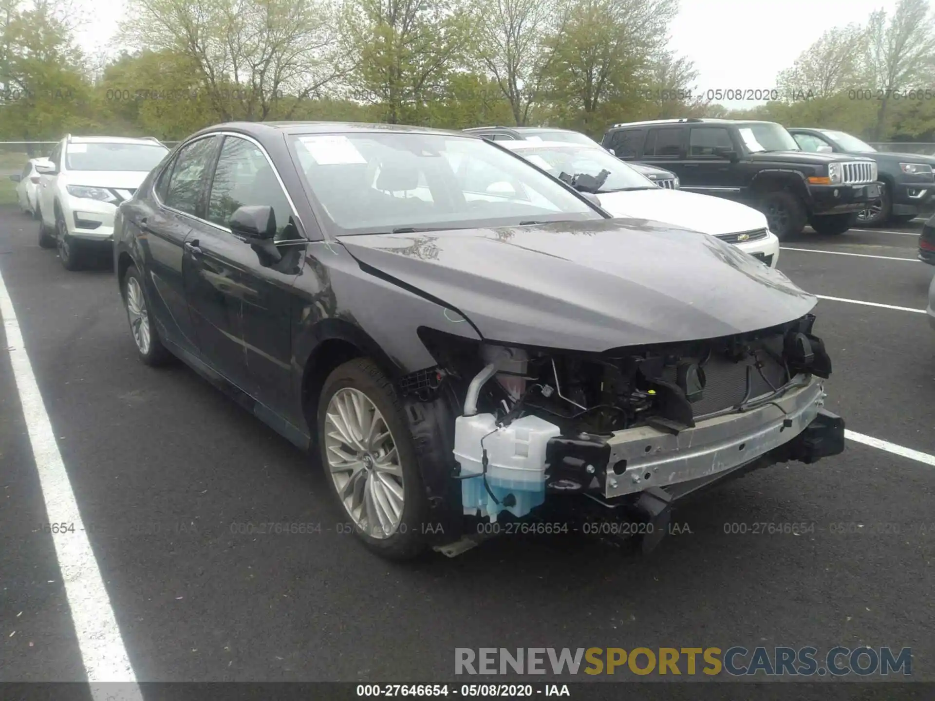 1 Photograph of a damaged car 4T1B11HK4KU709748 TOYOTA CAMRY 2019