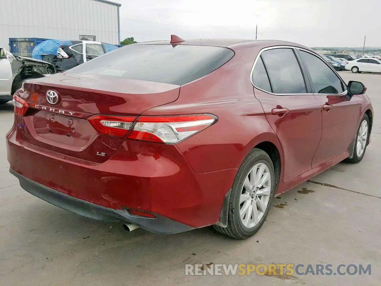 4 Photograph of a damaged car 4T1B11HK4KU716103 TOYOTA CAMRY 2019