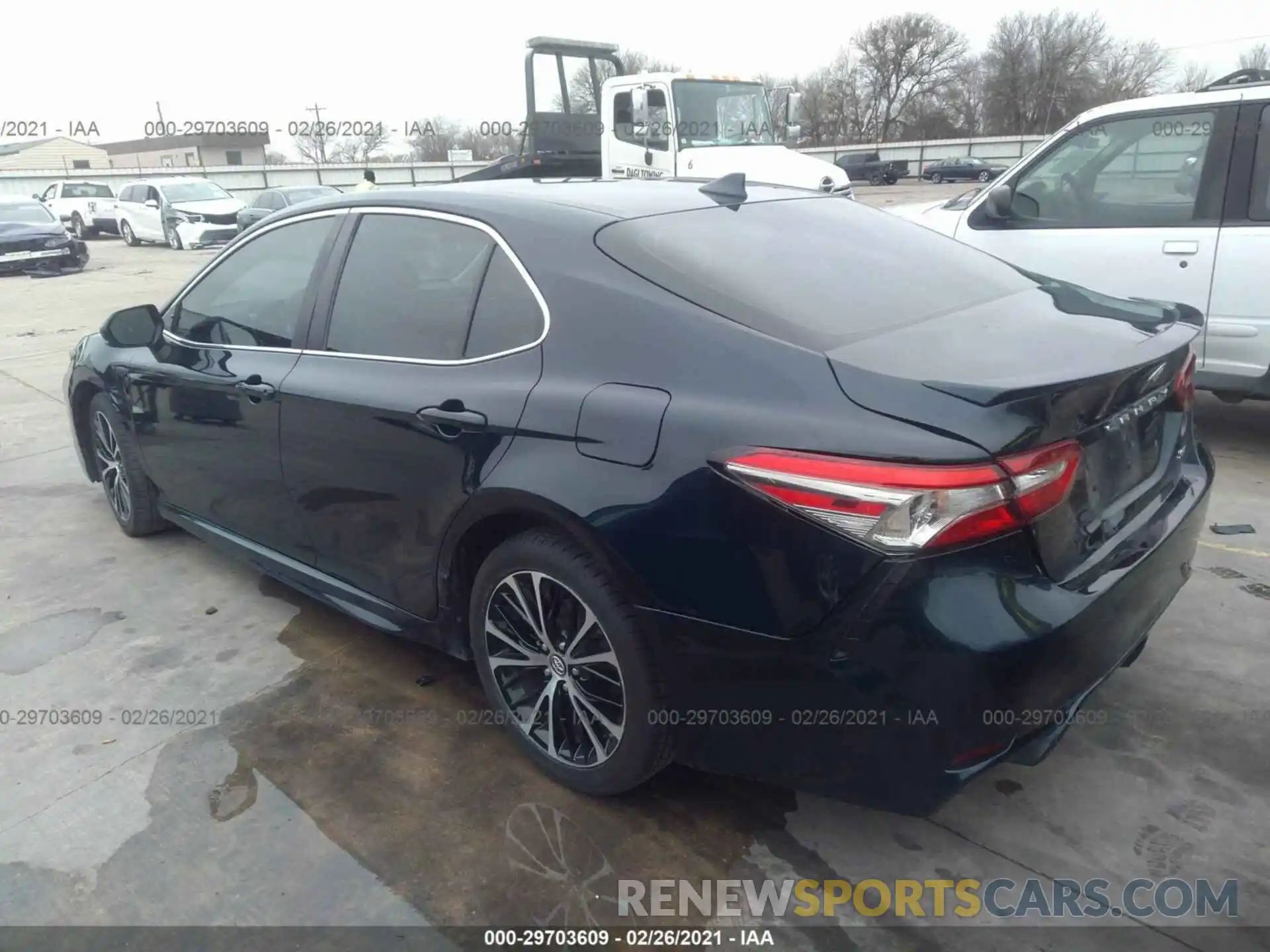 3 Photograph of a damaged car 4T1B11HK4KU717851 TOYOTA CAMRY 2019