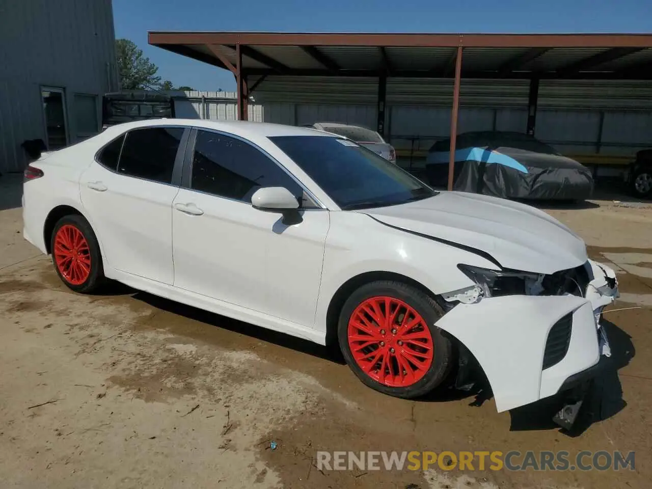 4 Photograph of a damaged car 4T1B11HK4KU718014 TOYOTA CAMRY 2019