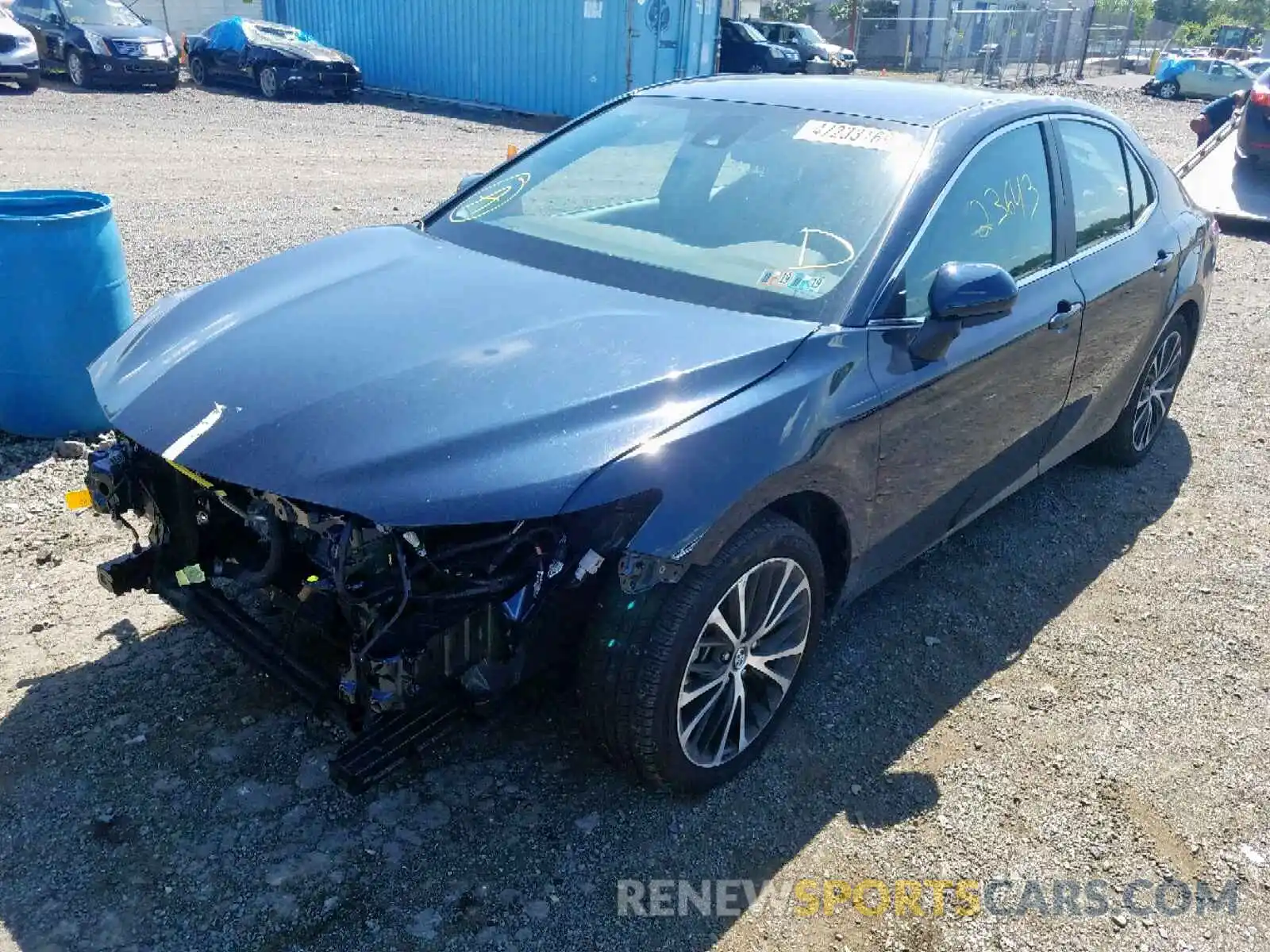 2 Photograph of a damaged car 4T1B11HK4KU720555 TOYOTA CAMRY 2019